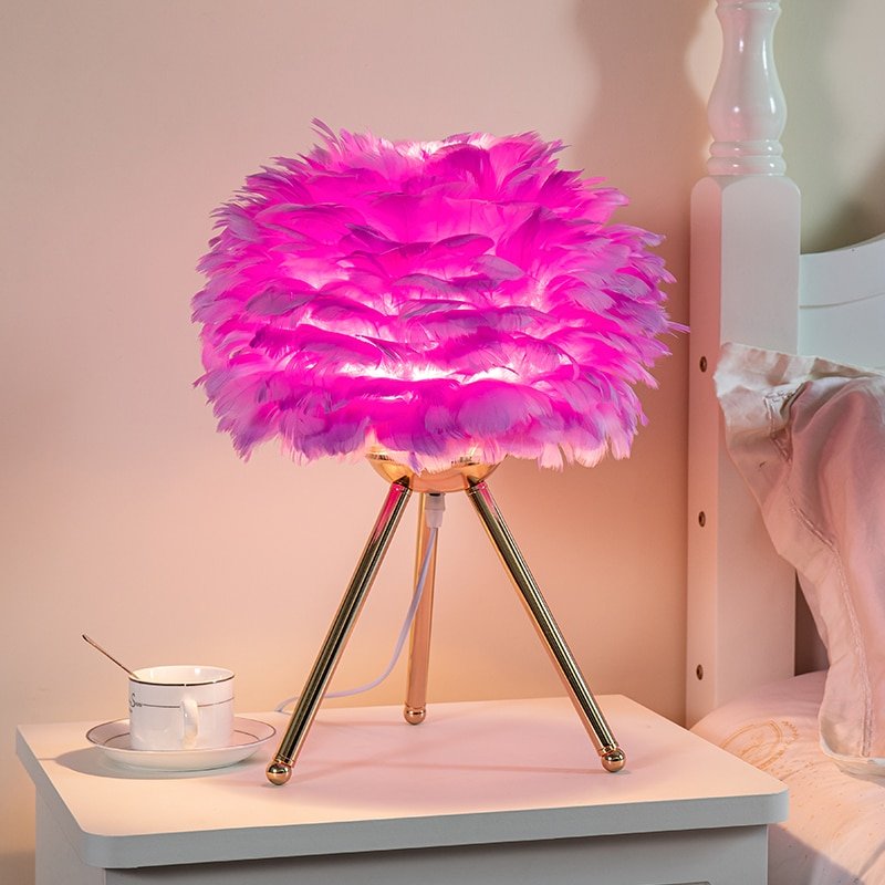 Feather Bedroom Table Lamp Vanoi, Pink Table Lamps For Bedroom Uk