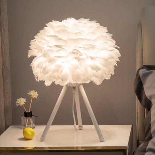 Feather Bedroom Table Lamp Vanoi - Felagro.com