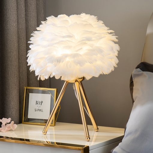 Feather Bedroom Table Lamp Vanoi - Felagro.com