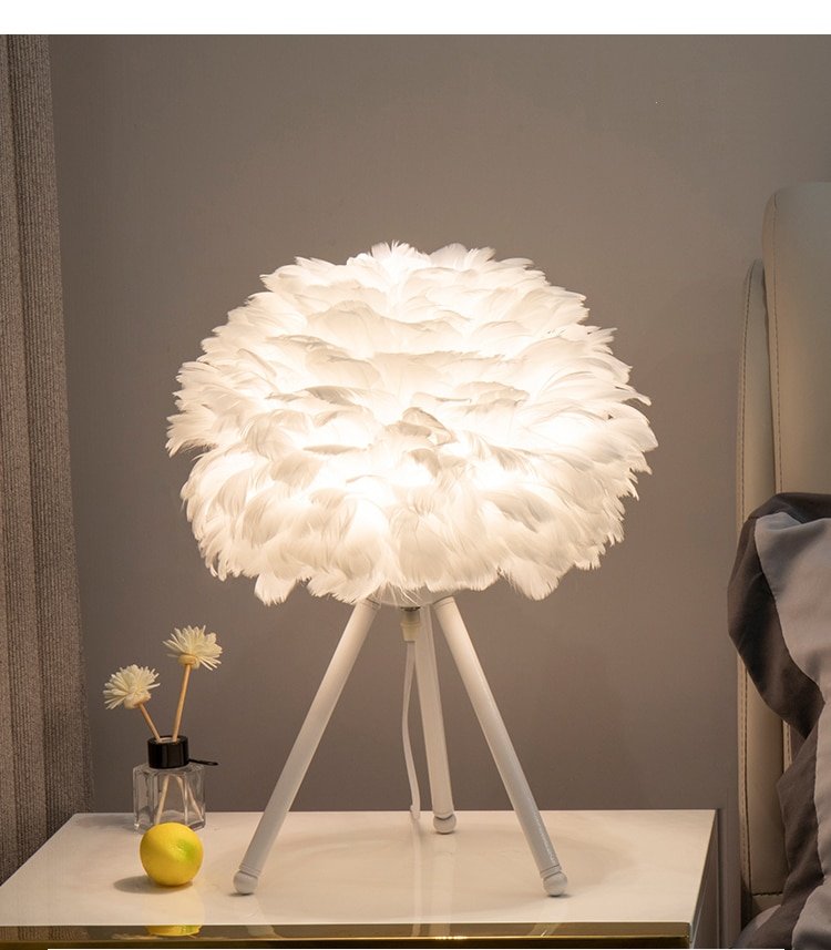 Feather Bedroom Table Lamp Vanoi - Felagro.com