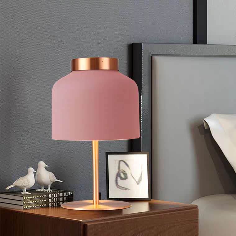 Matte Gold-Plated Table Lamp Chiampo italian designer