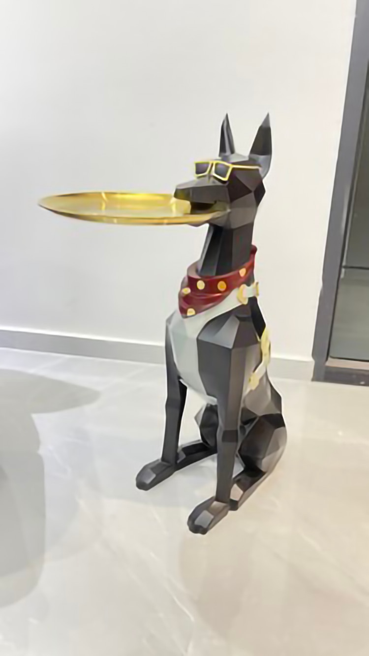 Decorative Dog Figure Lich