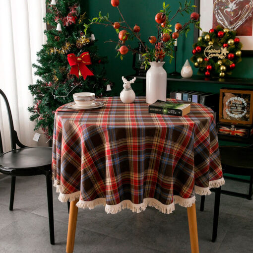 American Round Tassel Table Cloth For Party Confinale Whether you're celebrating Christmas, Thanksgiving, or any other special occasion, this tablecloth will create a cozy atmosphere for your guests.